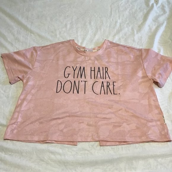 RAE Dunn Pink Camo “Gym Hair Don't Care” Yoga Top with Keyhole back - Picture 3 of 9